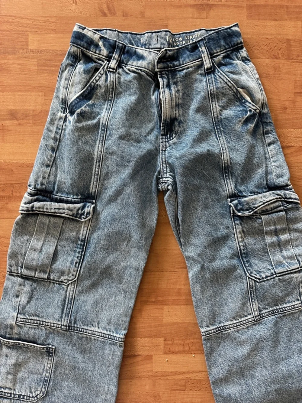GAP Kids Low Stride Light Blue Washed Relaxed Cargo Jeans Size 12
